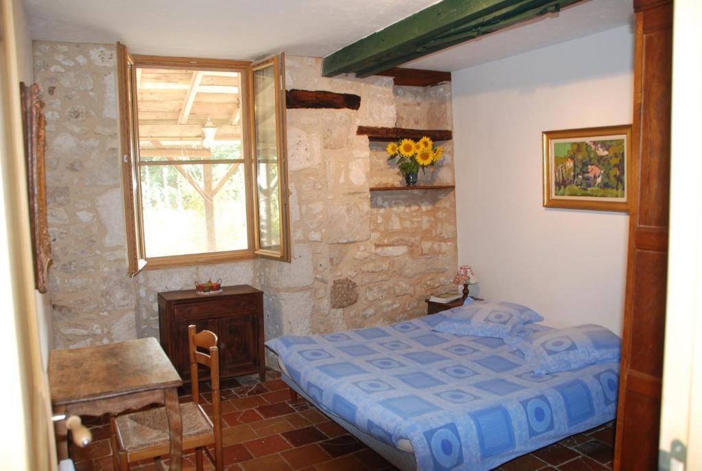 Chambres D'Hotes Le Chintre Queyssel Room photo