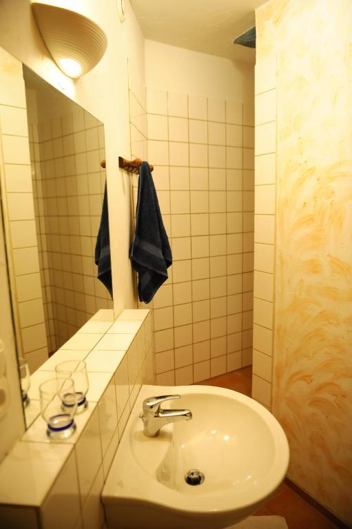 Chambres D'Hotes Le Chintre Queyssel Room photo